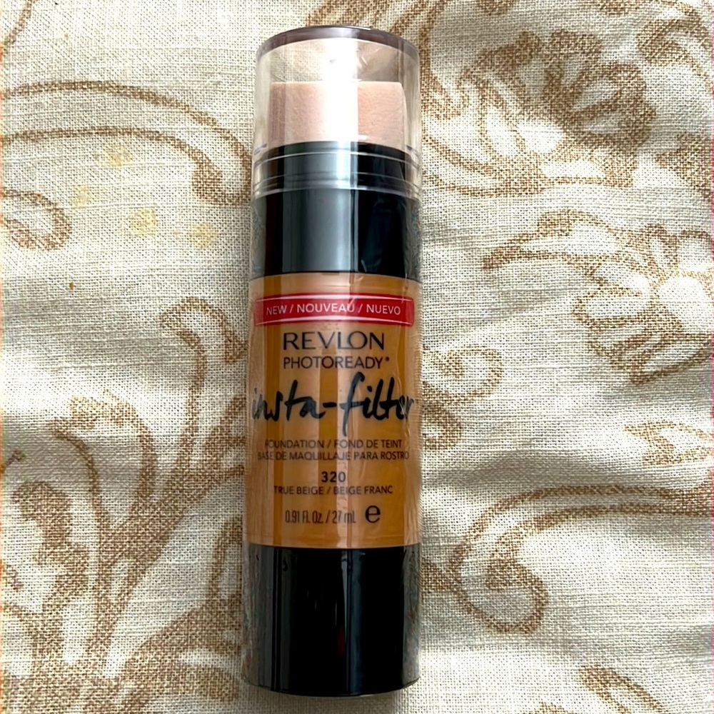 Revlon Photoready Insta-Filter Foundation 320 True Beige NWT